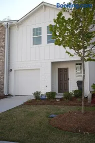 3BR Home 15 Min from Downtown Atlanta Driveway & street parking free - Image 2