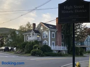 Historic Condo in Downtown Camden, steps to Harbor - Image 1