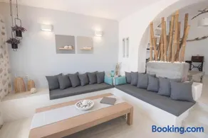 KYMA Seafront Exceptional 2BD house in Naousa - Image 3