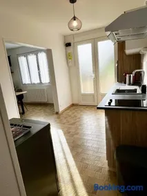 MAISON DE VILLE - Image 2