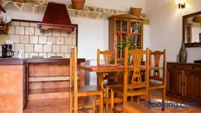 Charming Apartment in Los Silos, 80m² with Terrace - Image 3