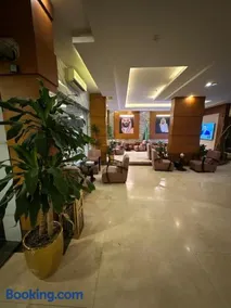 منازل الحمراء السكنية للشقق المخدومة "إقتصادي" - Image 2