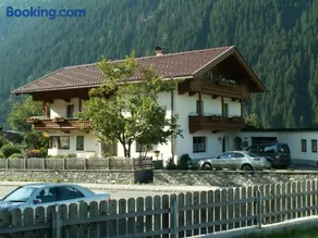 Landhaus Tyrol - Image 2