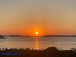 Suite Rea Beachfront - Giardino & Spiaggia Privata - by Coral Property - Image 2