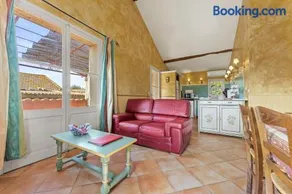Casa vacacional con sauna, terraza y barbacoa | Vistas al jardín | Adaptada para el teletrabajo - Image 3