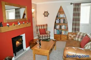 Fisherman's Cottage - Image 2