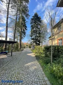 Panorama Penthouse in wunderschöner Villa - Image 1