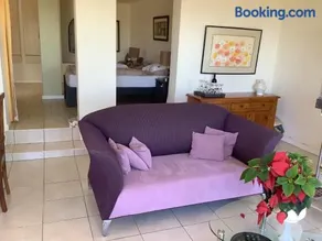 Cozy Garden apartment with amazing view - Image 2