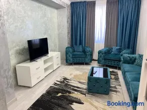 Ariana Deluxe Suites - Image 1