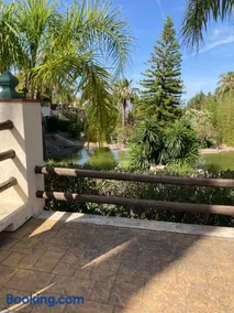 Garden View Apartment - Image 1