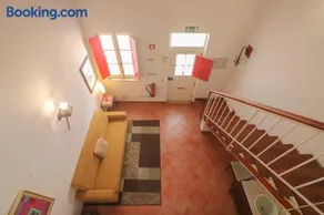 Apartment-Apartment-Ensuite-Strassenblick - Image 2