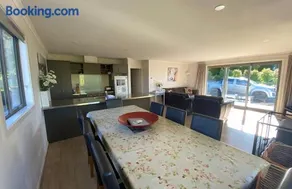 Ribbonwood Cottage - Image 4