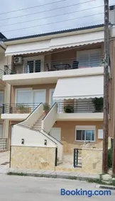 Family House Kat - Image 3
