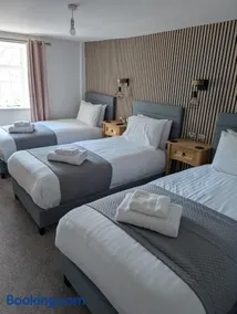 Prince Llewelyn Hotel - Image 2