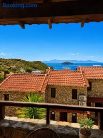 Stone Hill - Villas - Image 1