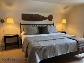 Hideaway Inn Maine - Image 5