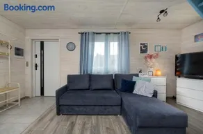 Domki Rodzinne w Siedlęcinie z Widokiem na Góry by Noclegi Renters - Image 3