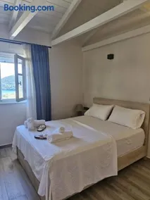 Blue Horizon Rock-Sea View Apartment in Nidri - Image 3