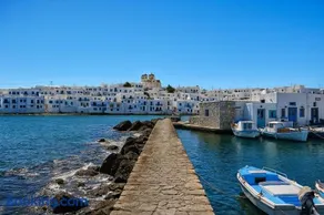 Nostalgia Ambelas Paros Seaside Apartments - Image 4