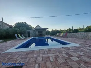 Božini dvori - Image 1