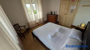 Rei Wamba GuestHouse - Image 5