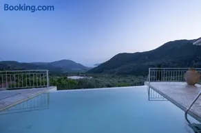 Panoutsis Villa - Sivros Lefkada - Image 1