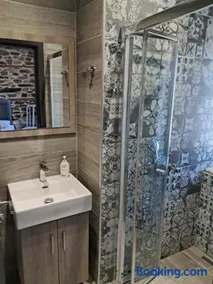 Theokleia_guest house - Image 2