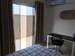 Casa confortável em condomínio - Image 3
