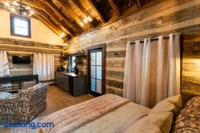 Barnwood Village - Image 5