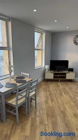 The Pearl of Margate Seafront Apartment - Image 3