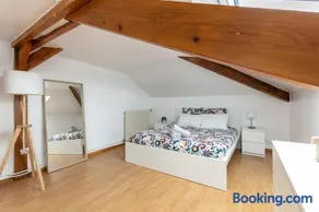 Charmant pied-à-terre Parisien - Image 2