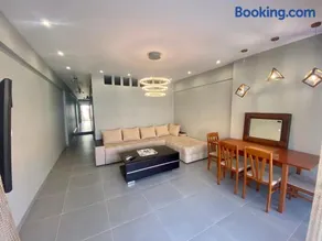 Central Square Family Apartment - Image 2
