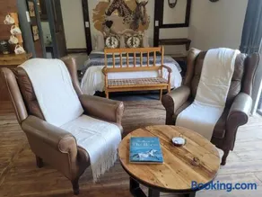 Cozy Guest - Image 1