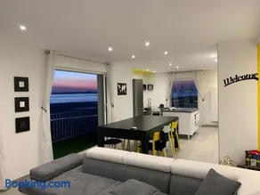 Appartement "Envies D'ailleurs" Vue Mer - Image 2