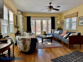 1890 CapeCod farmhouse:Charming, Private, Spacious - Image 4