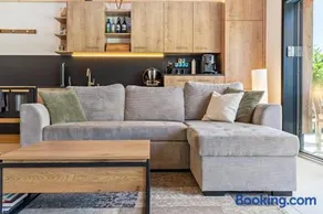 Tiny House - Image 4