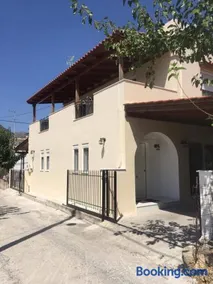 The Endless Blue Maisonette - Image 1