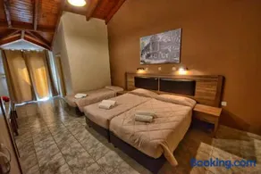 The Blue Sea Hotel - Image 2