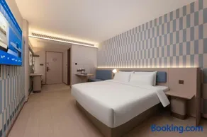 Hanting Hotel Shanghai North Bund Ningguo Road Metro Station - Image 3