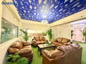 Hotel Oxygen La Vida-Noida Sector 18 - Image 3
