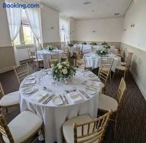 THE YoRK - Image 4
