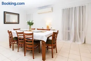 Westport Premium Stay - Image 4