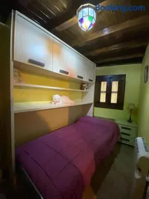La herradura, acogedora casa en Montemayor del Río - Image 5