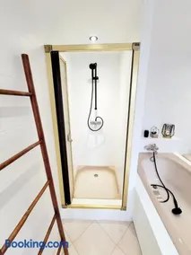 Superbe Appartement Calme et Spacieux balcon et clim - Image 4