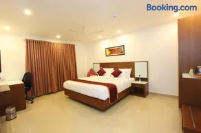 Hotel Park Residency Kozhencherry - Image 3