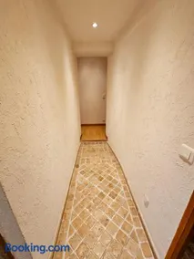 Apartment in Bargemon - Image 2