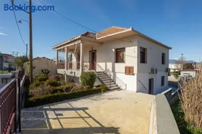 Peaceful 2-bedroom village house near Tripolis - Image 3