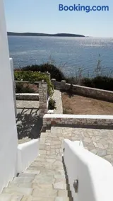 Cycladic seaside apartment - Image 2