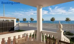 Villa Natalia frente al mar, - Image 2