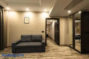 Empire Balneo & Spa Hotel - Image 5